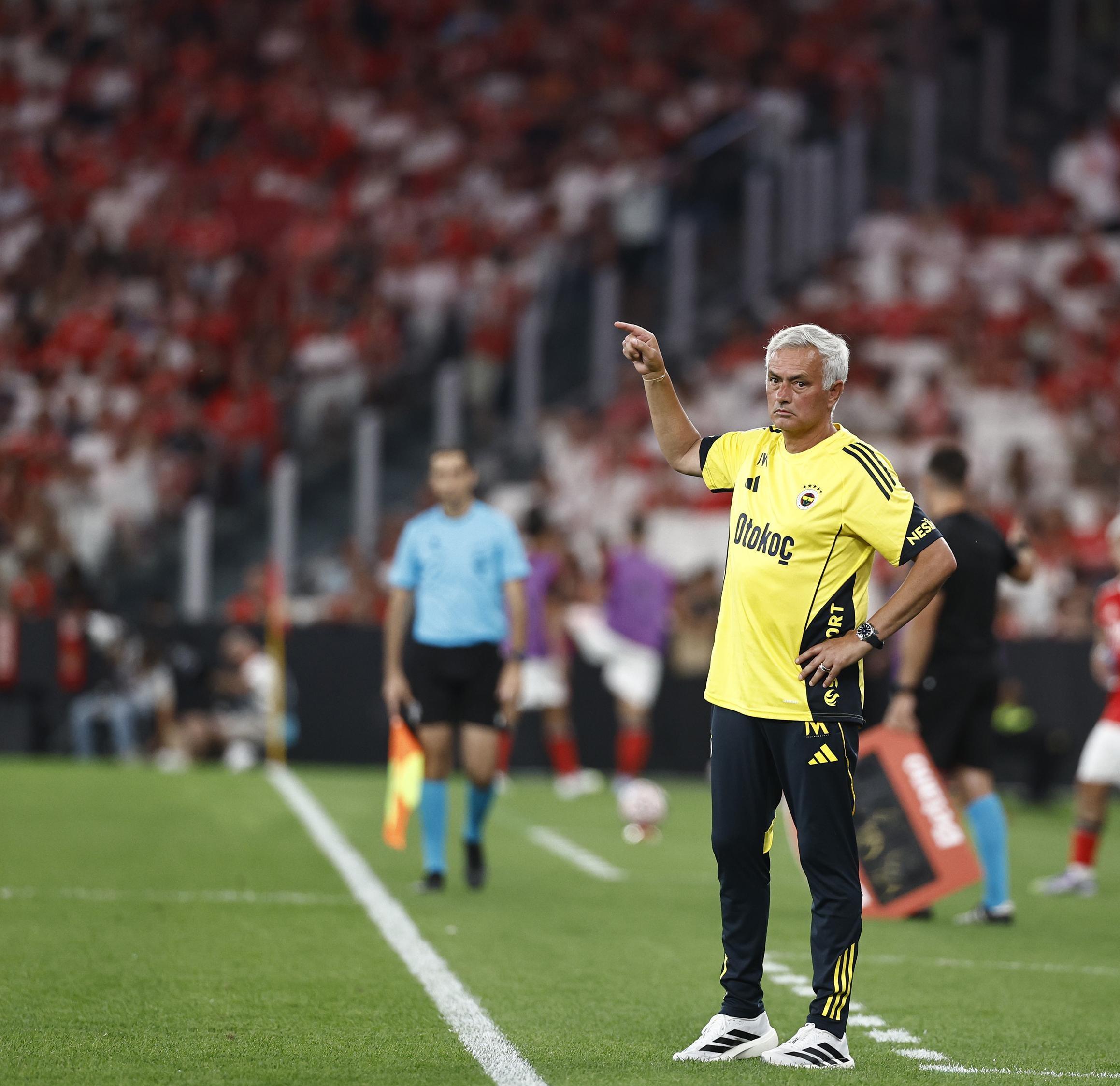 九游体育-关于今晚费城76人调整名单以备意大利杯，复出首秀环节打磨，悬念犹存，年轻球员得到机会的信息