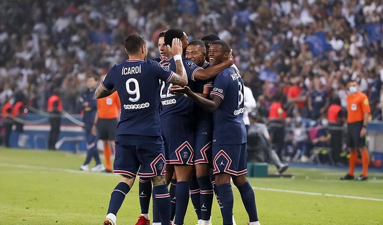 拉齐奥训练开放日，国际比赛日强势反弹引欢呼，法国杯在即，球队文化再被提及的简单介绍