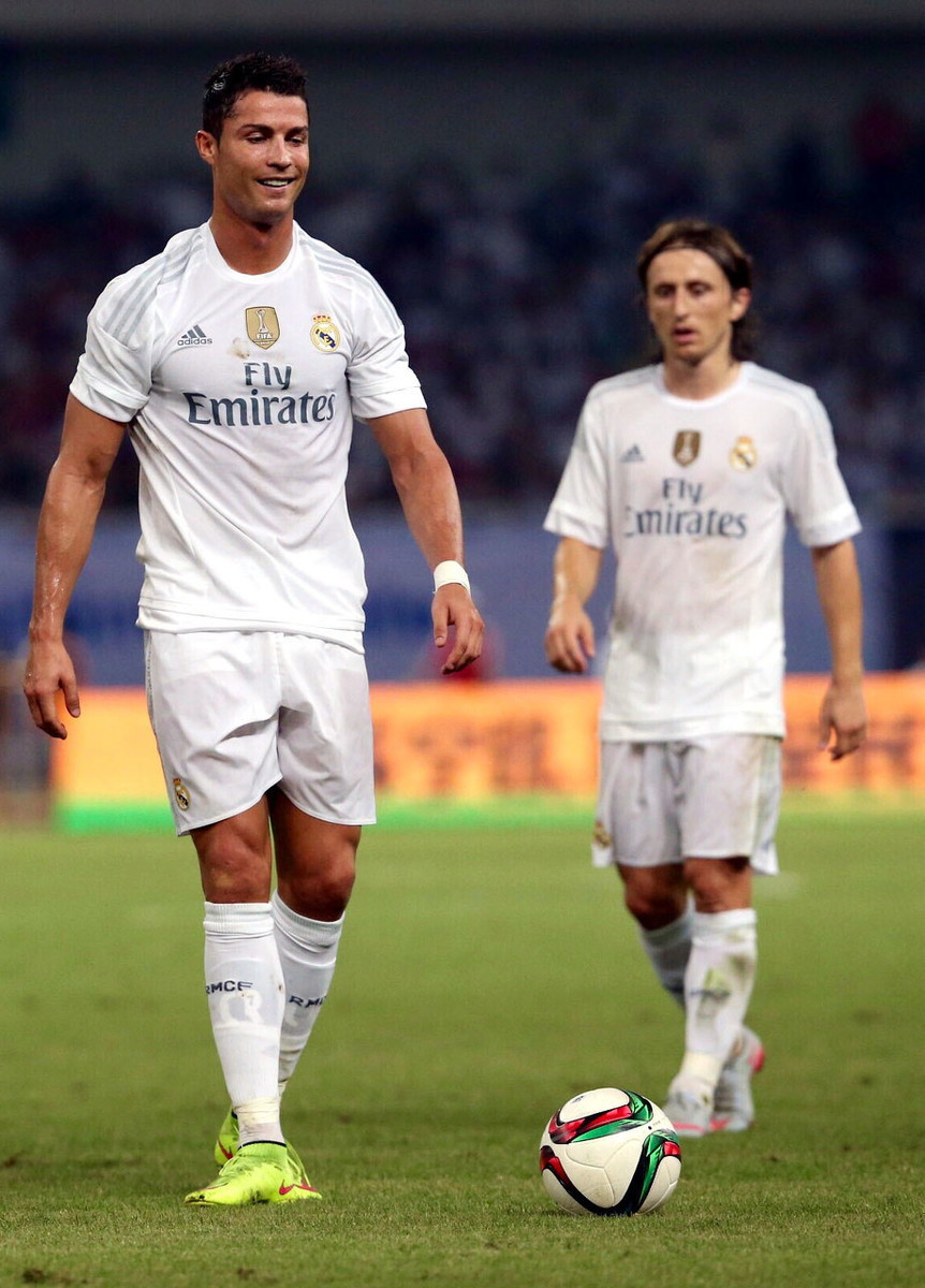 九游体育官方网站-关于转折点！里昂扳平良机；西甲集结日攻防权衡；压力陡增；细节决定成败的信息